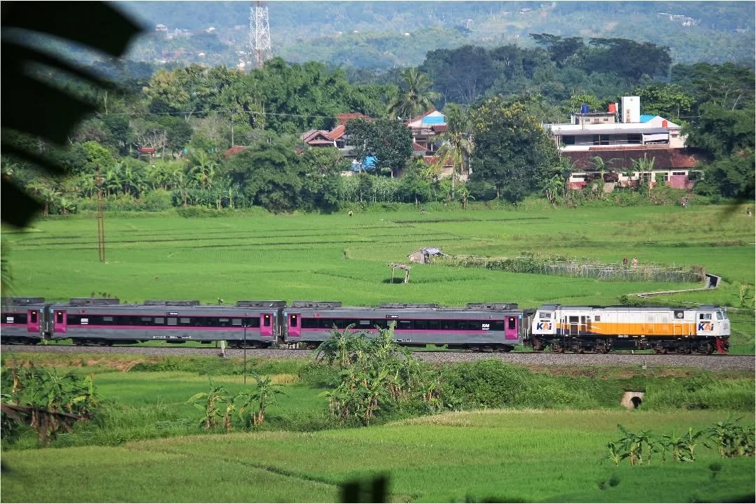 Kereta Api Indonesia tweet media