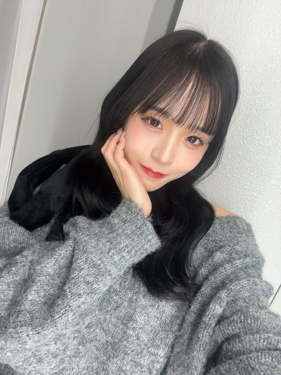 おはようだよ☀️ 今日の朝ごはんはレーズンパン🍇 みんなのあさごはん