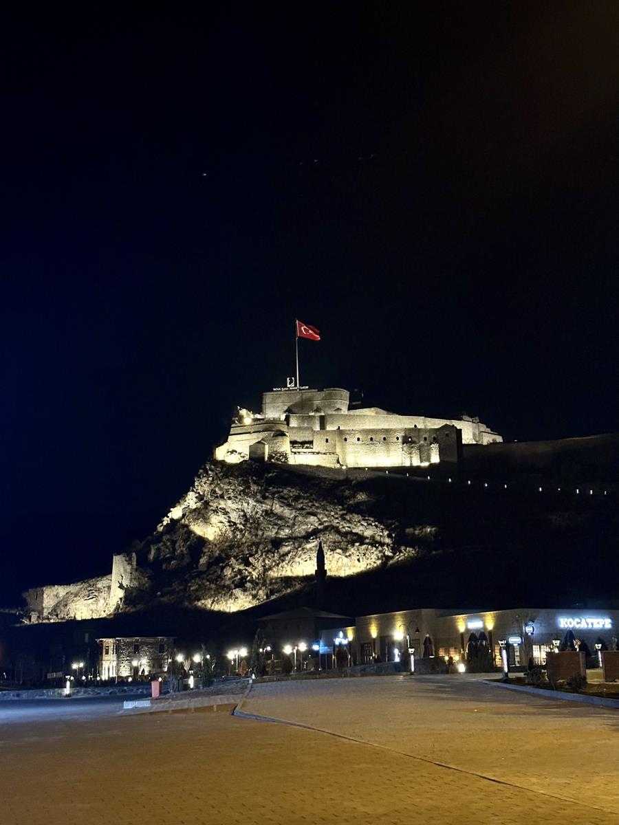 Can Peter Nibs tweet media