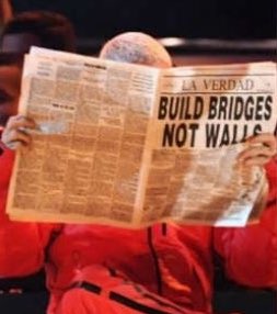 lumaccoo's tweet image. there are people here criticizing Camila Cabello

she was the first LATIN artist to open the Grammys, she decided to invite one of the greatest Latin influencers, one of the most famous Latin trumpeters and 2 Latin singers, while she sang to HAVANA
In add to the POLITICAL message