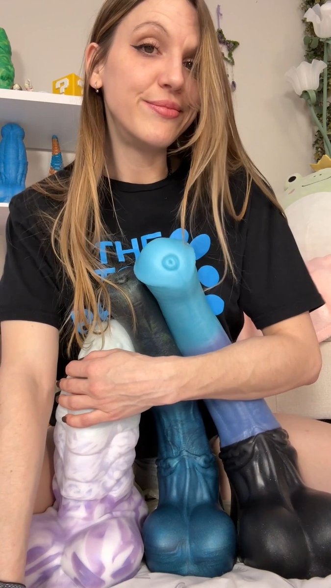 Eeeek!! New toys! I finally opened this box ☠️ ya ever set something down somewhere and now it doesn't exist anymore? wuf 😅 Absolutely thrilled with how these beauties turned out though! Thanks <a href="/bad_dragon/">Bad Dragon🔜 FWA</a> 💙