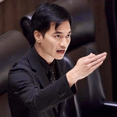 macky_pple's tweet photo. #NewProfilePic https://t.co/2jnuW6wfgC