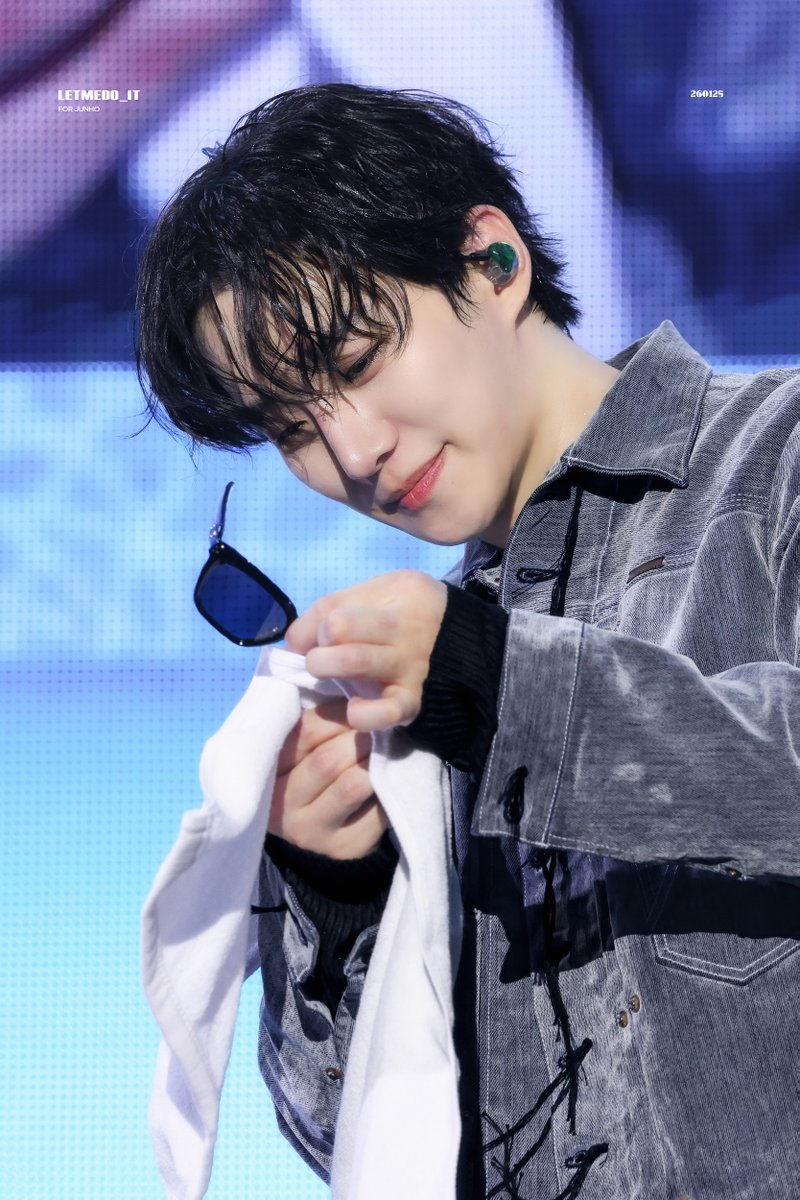 260125 <STUNNING US> DAY 2
HQ🕶️

#이준호 #LEEJUNHO #JUNHO #준호 #ジュノ
#STUNNINGUS
#2026_LEEJUNHO_FANMEETING