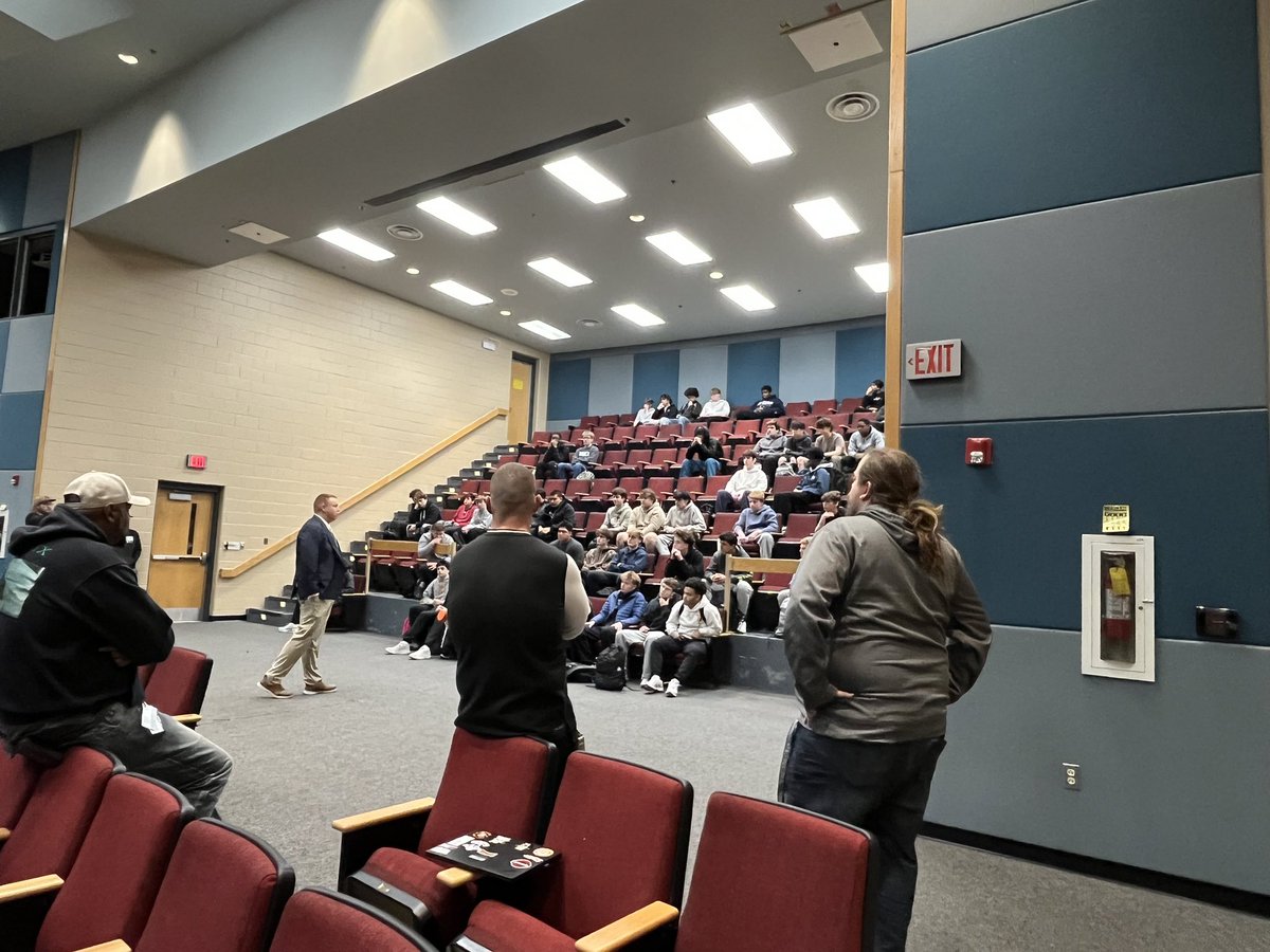 DRHS Athletics tweet media