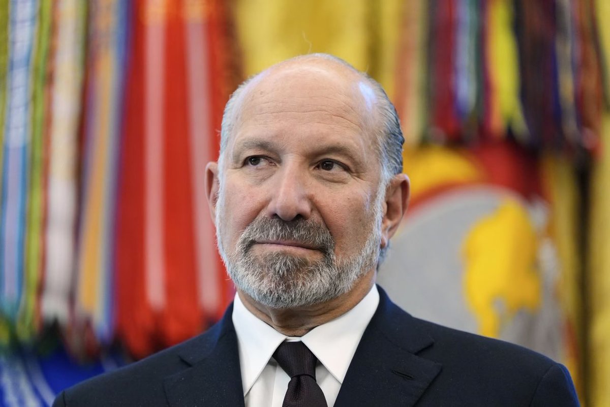 This lying creep needs to resign ASAP…  #howardlutnick