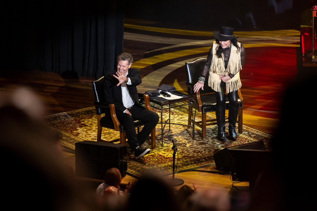 Randy Travis tweet media