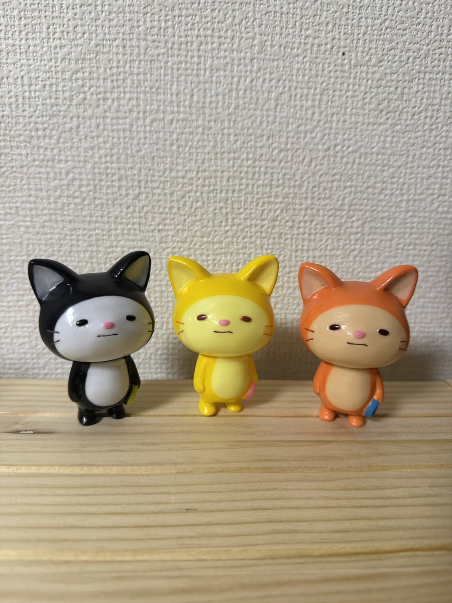 アスリート猫　メガホン猫 WF戦利品 はらへりねこ たまらーんこの表情たまらーん 3つ並べたらちょ