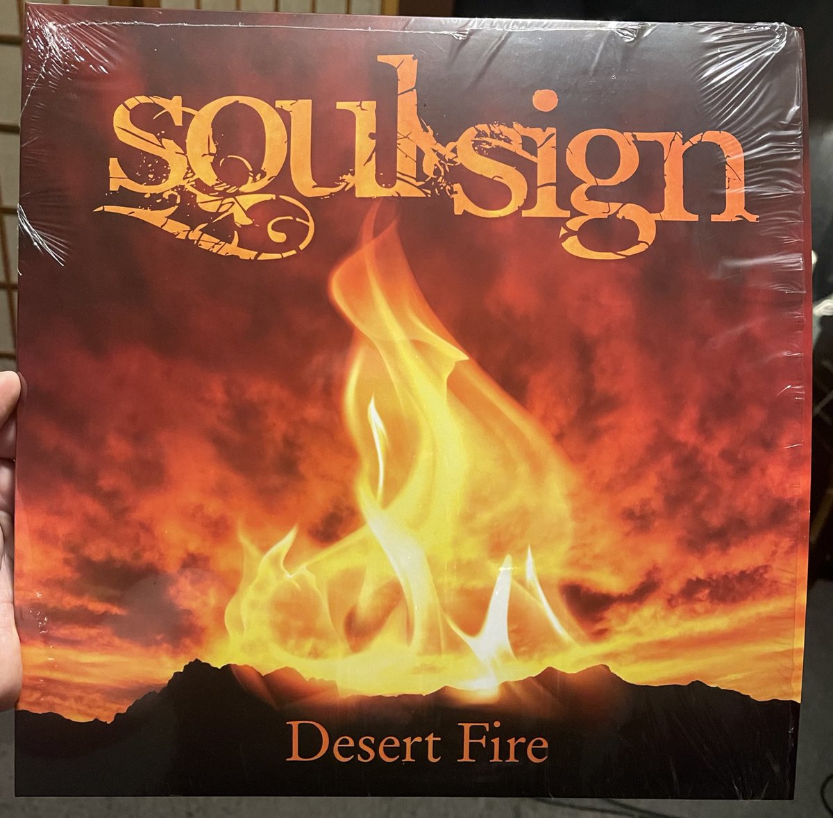 AllStarRawk's tweet photo. FINALLY! - The "Desert Fire" VINYL is here! The official release date is in two days but they are available already and can be ordered with free shipping at https://t.co/fYn7GAGyX4 https://t.co/XfNz7eG0zK