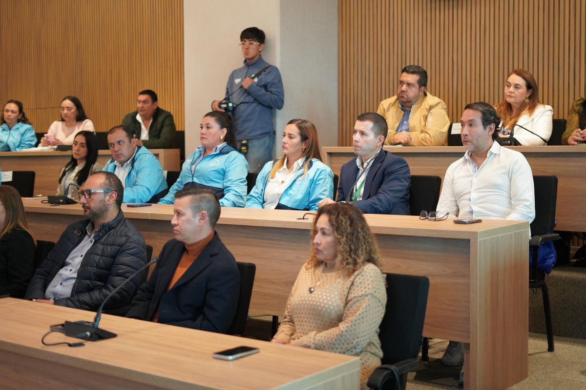 Jorge Emilio Rey Ángel tweet media