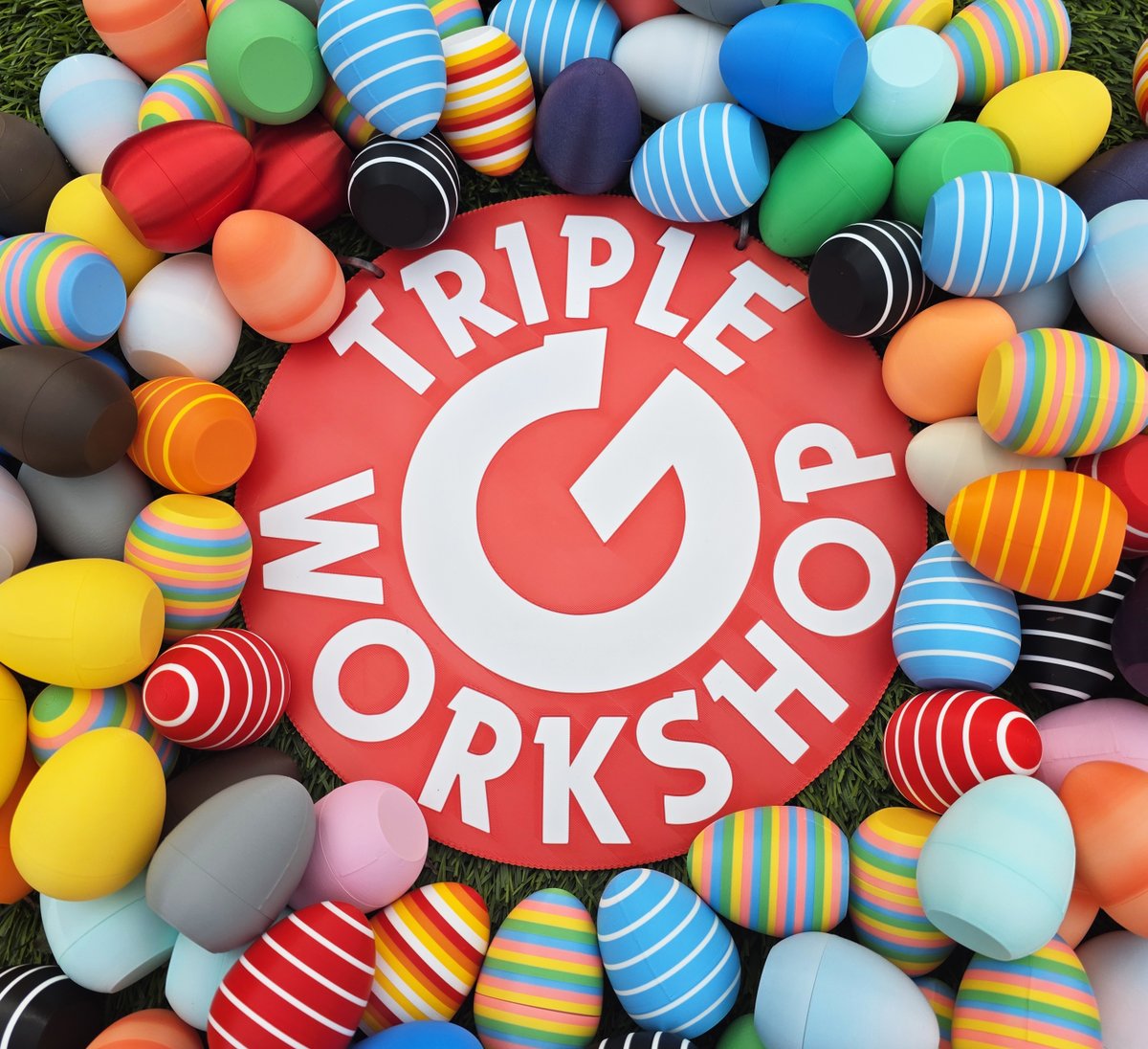 TripleGWorkshop's tweet image. 🥚 Been working on my Easter eggs to get that perfect fit, just like the ones they used to make. No supports, only 16g each. 🐇 I think I nailed it-&amp;gt; makerworld.com/en/models/2376… #easteregg #3DPrinting  #nosupport #easy #holiday #Decoration #makerworld #easter #decorations #fun
