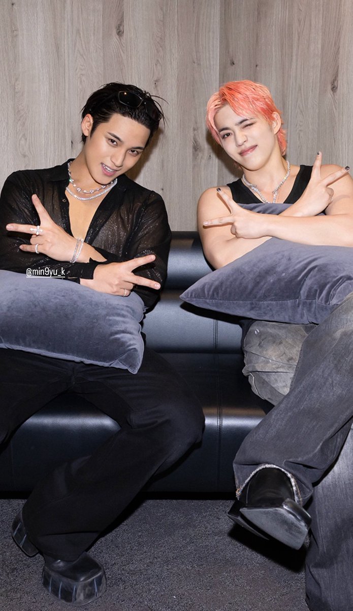 260210 sound_of_coups instagram story with min9yu_k #민규 #MINGYU