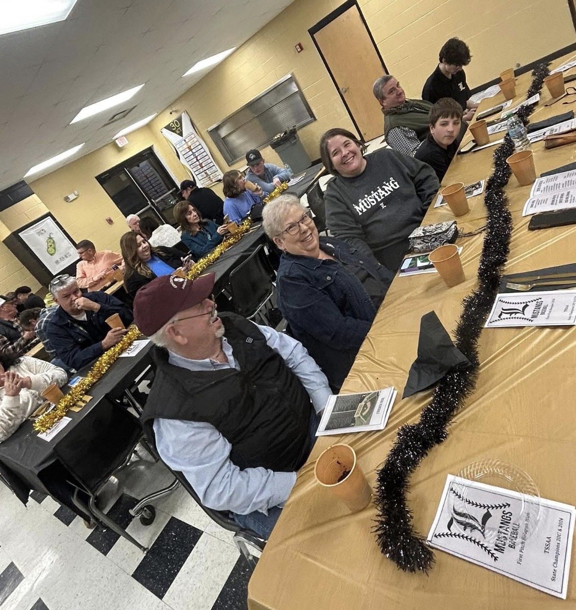 LORETTO MUSTANGS BB tweet media