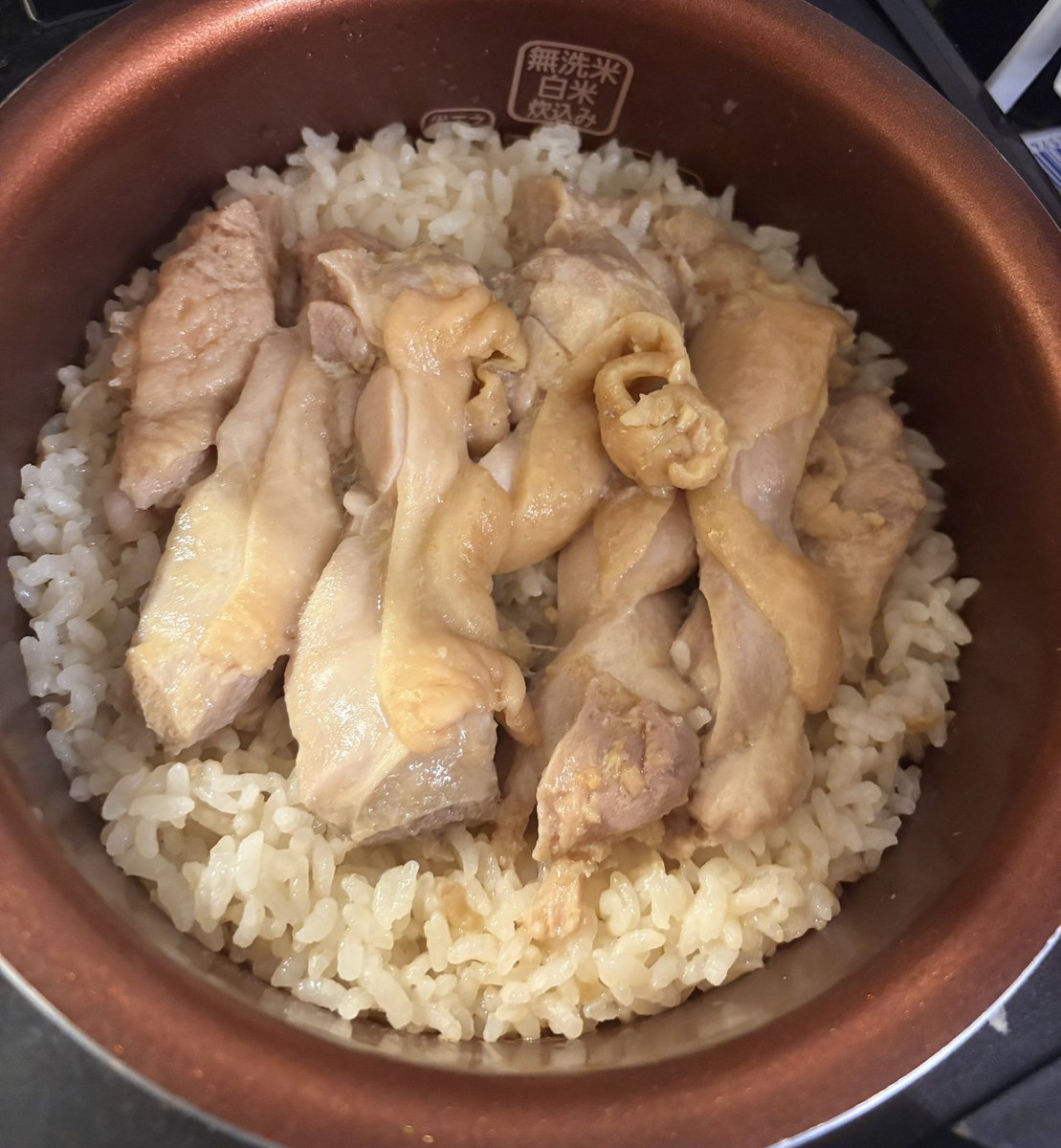 ぴょんす tweet media