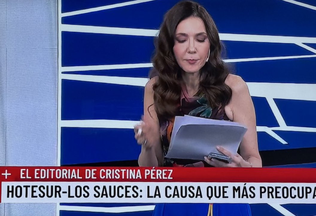 Pampa139's tweet image. *Procesaron a Spagnuolo por las coimas de Karina*

Milei: Petri, decile a Pautina que hable de otra cosa.

No se diga mas: