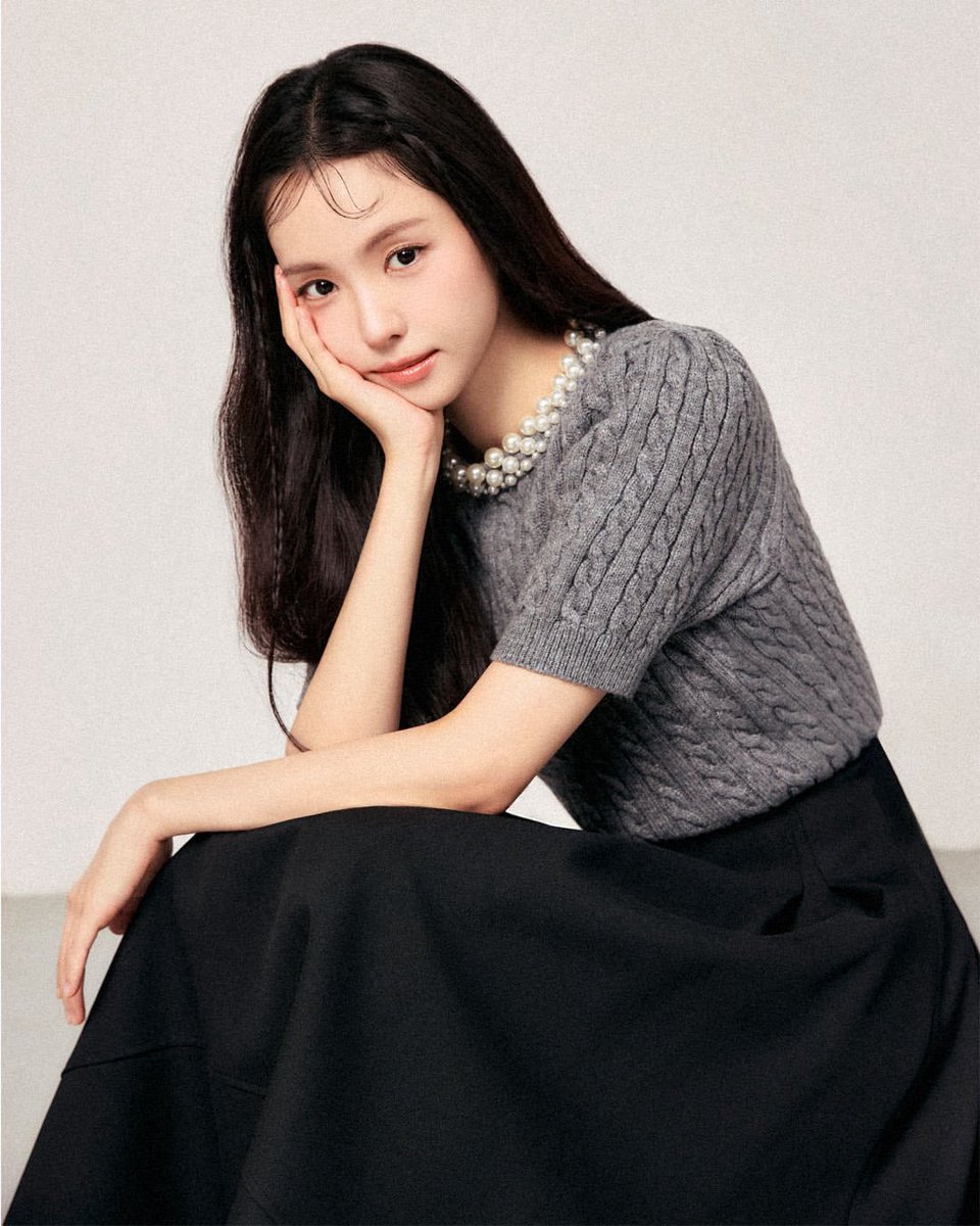 손나은 생일축하해❤️ 앞으로 더더 행복하자!