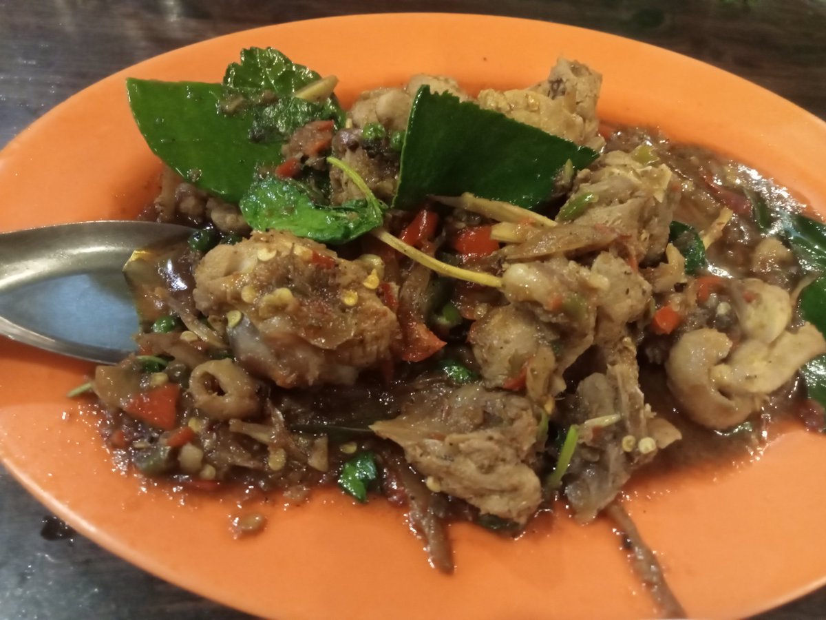 ตำเส้นเล็ก เด็ดสุดในสามโลก ขอบคุณมากนะคร้าบ🙏🤤