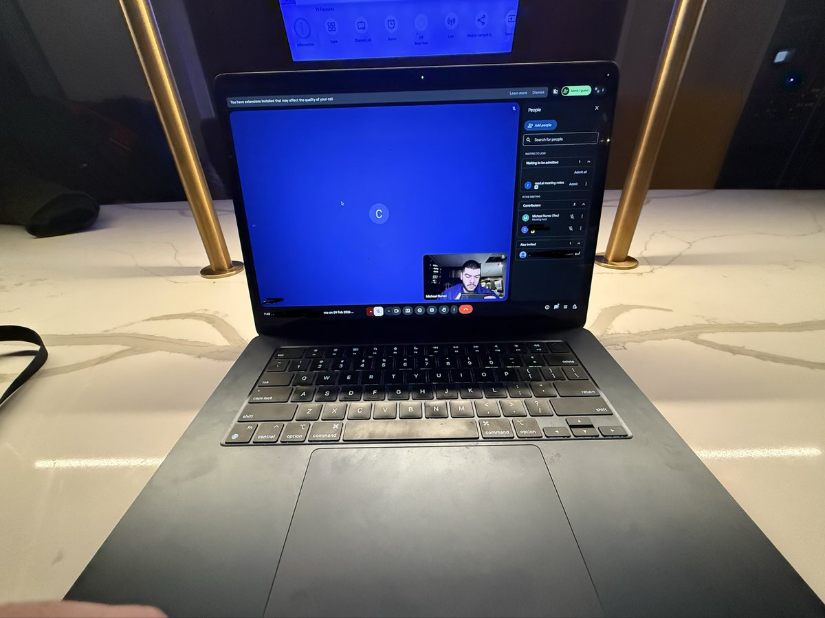 Michael 🤝🏼 tweet media