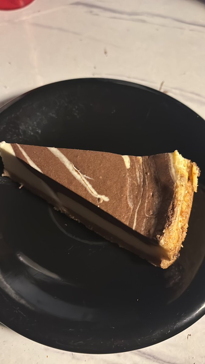 cheesecake cuz it’s within my cal limit and i’ll kms anyway