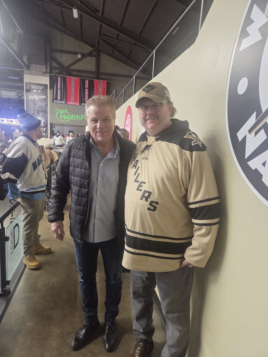 Spiggity66's tweet photo. @pbourque29 Thank you for the photo and the brief conversation @WheelingNailers game last Saturday night. Awesome story to tell my friends! https://t.co/McnfP0HSUo