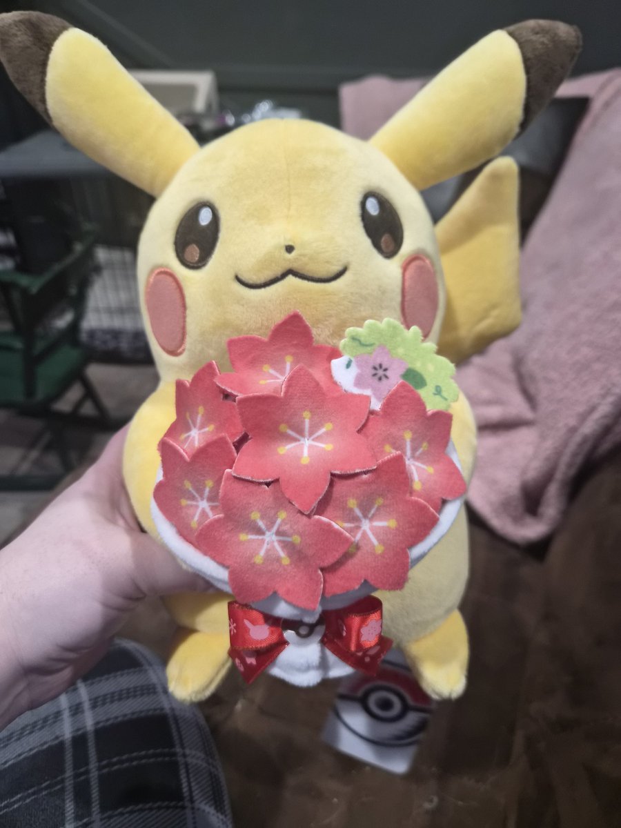 Im so lucky. 

I got this in the mail and I love it so much 🥰