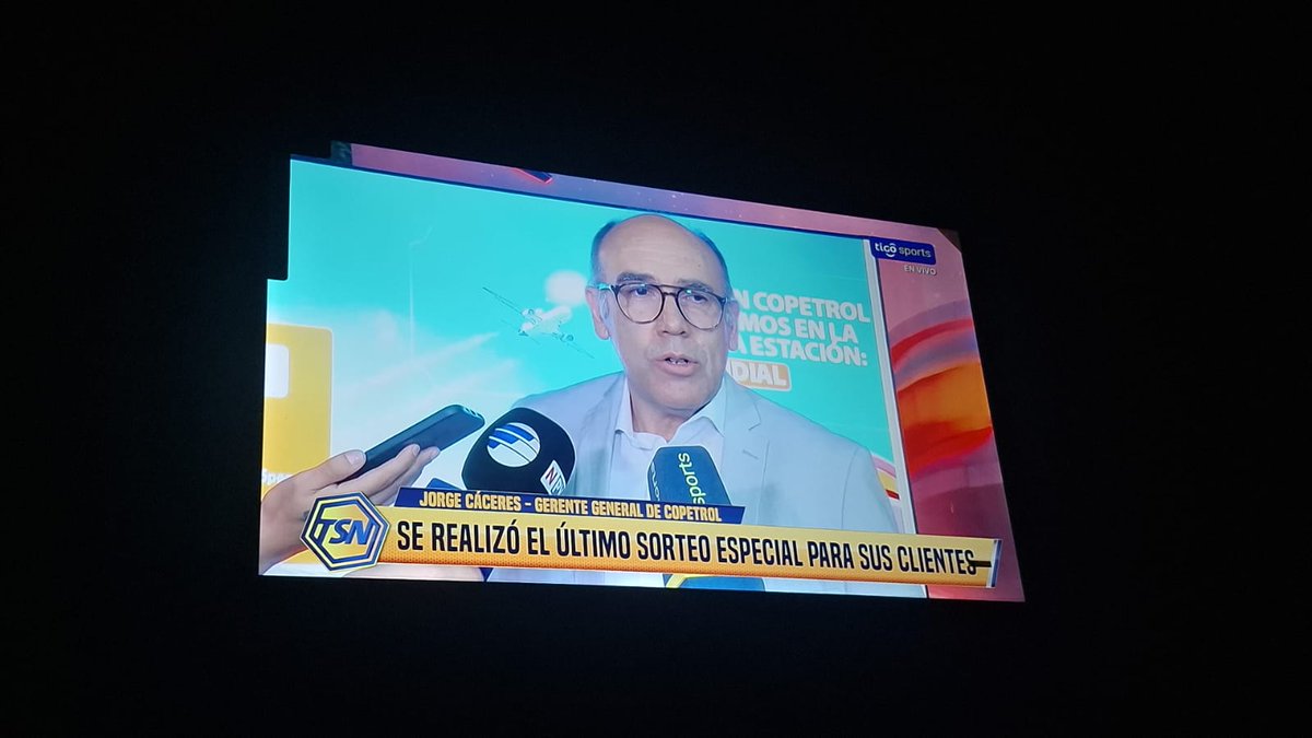 Importante noticia deportiva <a href="/TigoSportsPY/">Tigo Sports</a> 🤣🤣🤣 Que no se note ! <a href="/PARA_UNO/">#ParaUno - #ODDeterno</a> <a href="/3libertadores79/">Ale Olimpelo⛿🏆🏆🏆🌎</a> <a href="/NandeOlimpia/">Ñande Olimpia</a> <a href="/OlimpiaMedia/">Olimpia Media</a> <a href="/mundofranjeadoo/">Mundo Franjeado</a> <a href="/HinchaFranjeado/">El Hincha Franjeado</a>