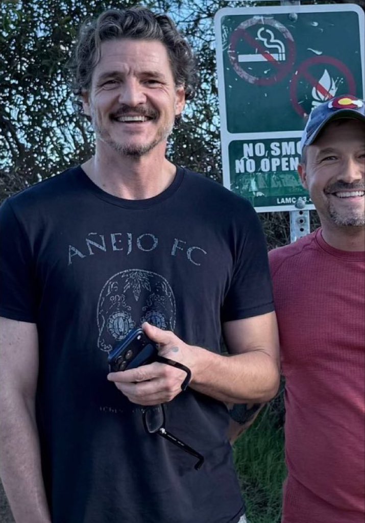 cinemapascal's tweet image. delicious. give me ten more