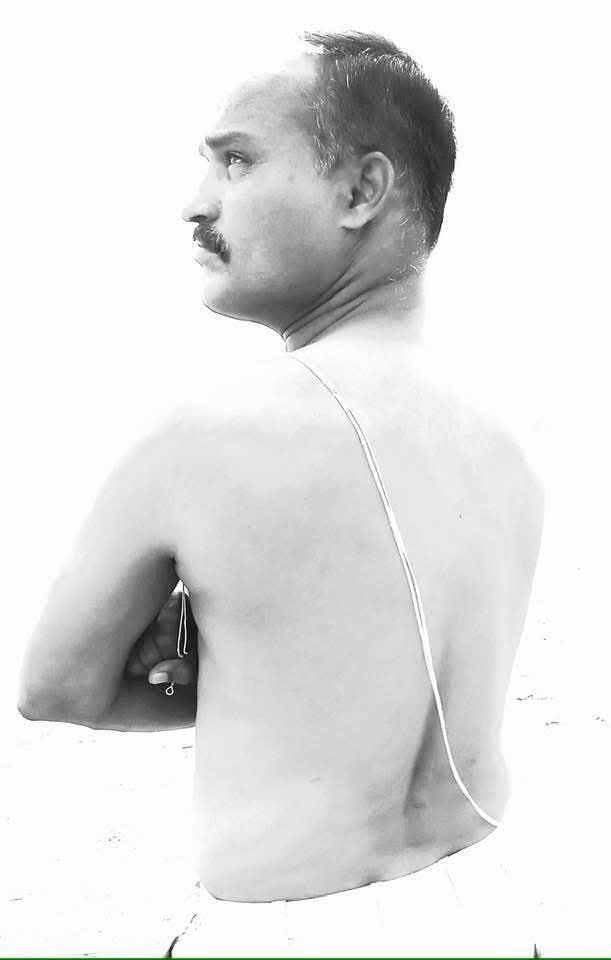 2 மாத கடின உழைப்பிற்குப் பிறகு  கூகுள் இந்தியா முழுவதும் உள்ள அனைத்து மாநிலங்களிலும் பிராமணர்கள் மக்கள் தொகை எவ்வளவு உள்ளதென்பதை அறிய முயற்சித்துள்ளது. 

இதனடிப்படையில் பட்டியல் தயார் செய்யப்பட்டுள்ளது.
பிராமணர்கள் தங்கள் பலமறிந்து ஒற்றுமையாக செயலாற்றுவார்கள்*

(1) ஜம்மு காஷ்மீர்