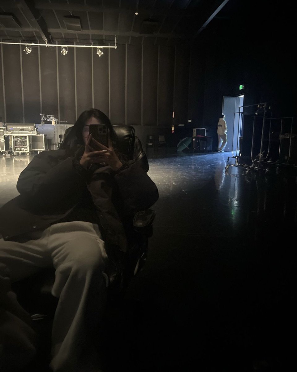 meiyokbff's tweet image. there’s truly #something about these sophia pics like i need thattttt