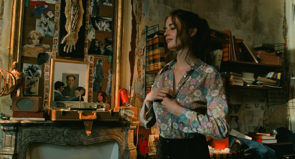 🎥 'The Dreamers' (Bernardo Bertolucci, 2003).