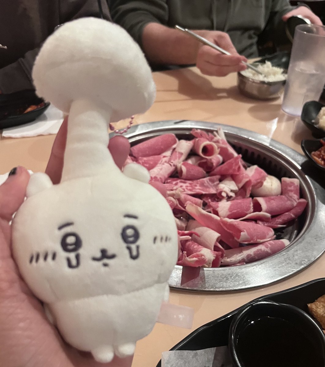 paps (•⩊• っ)3 tweet media