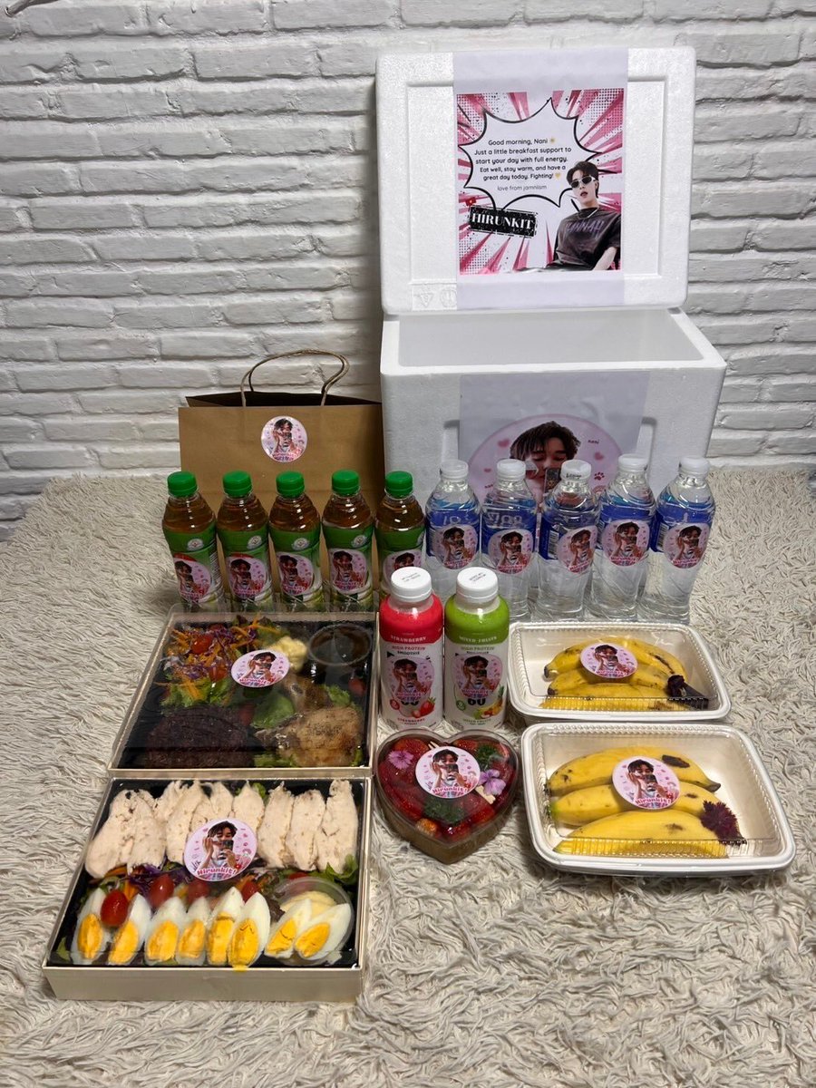 hirunkitfans's tweet image. 🍝 10.02.2026
Food Support for Nani : Breakfast

#NaniFoodHug
#WUTheSeries 
── ♡ #hirunkit_ @Hirunkit_

' Hope your filming goes smoothly and happily, Nani! 🎥✨ Don’t forget to take care of your health and enjoy lots of good food. We’ll always support you! 💖 '

🩷 Thank you…