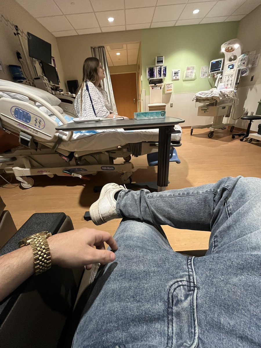 𝘼𝙙𝙤𝙘𝙩𝙨 tweet media