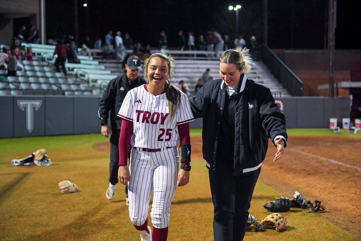 Troy Softball tweet media