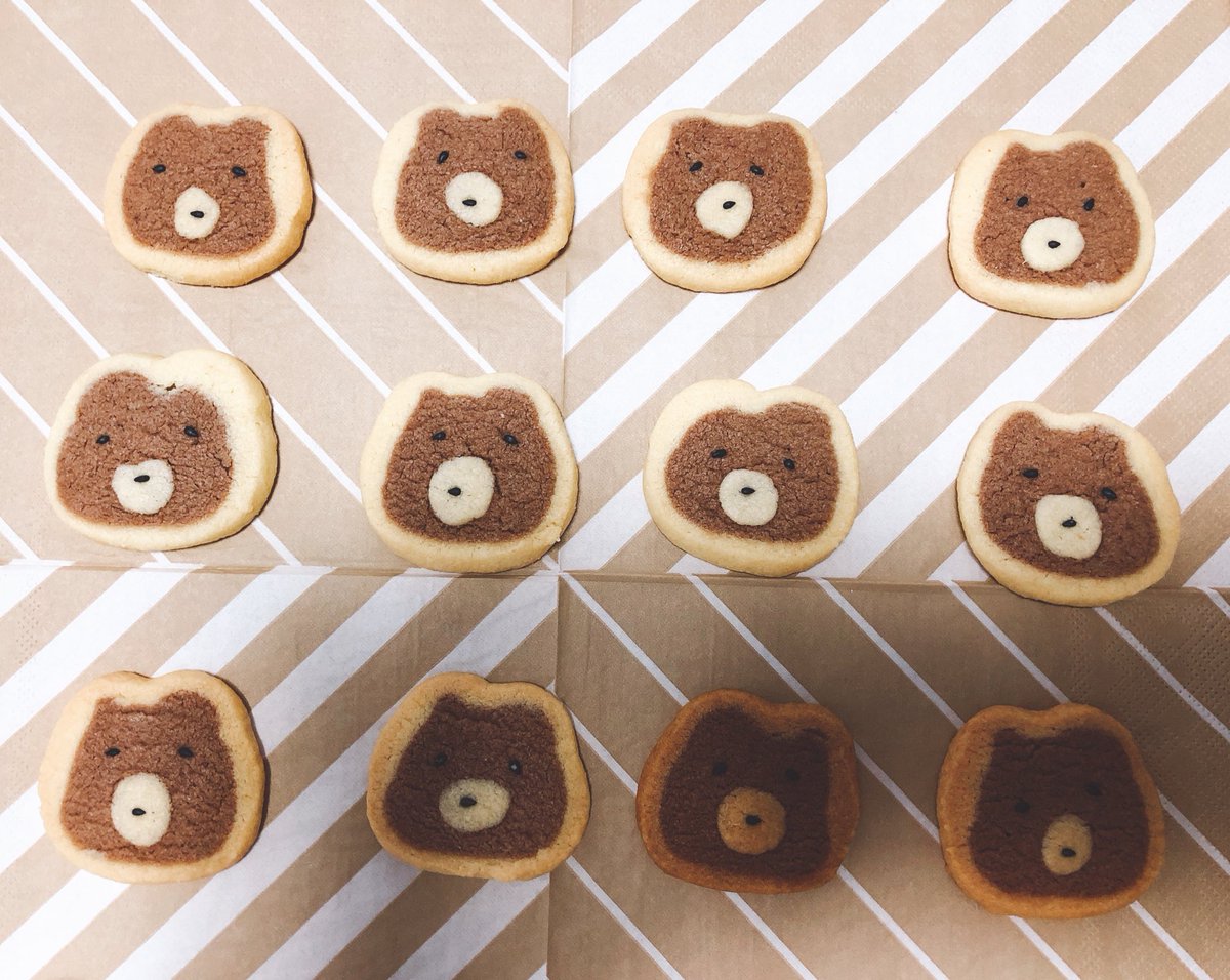 kapimaru7's tweet photo. #バレンタインといえばこれだジョー

数年前に作ったクッキー🍪✨ジョー君に似てるかも！！？😆😆😆

お家引渡しまでにジョー君ぬいぐるみゲットしたいです🐻💕💕💕 https://t.co/PAX4yq0C2o