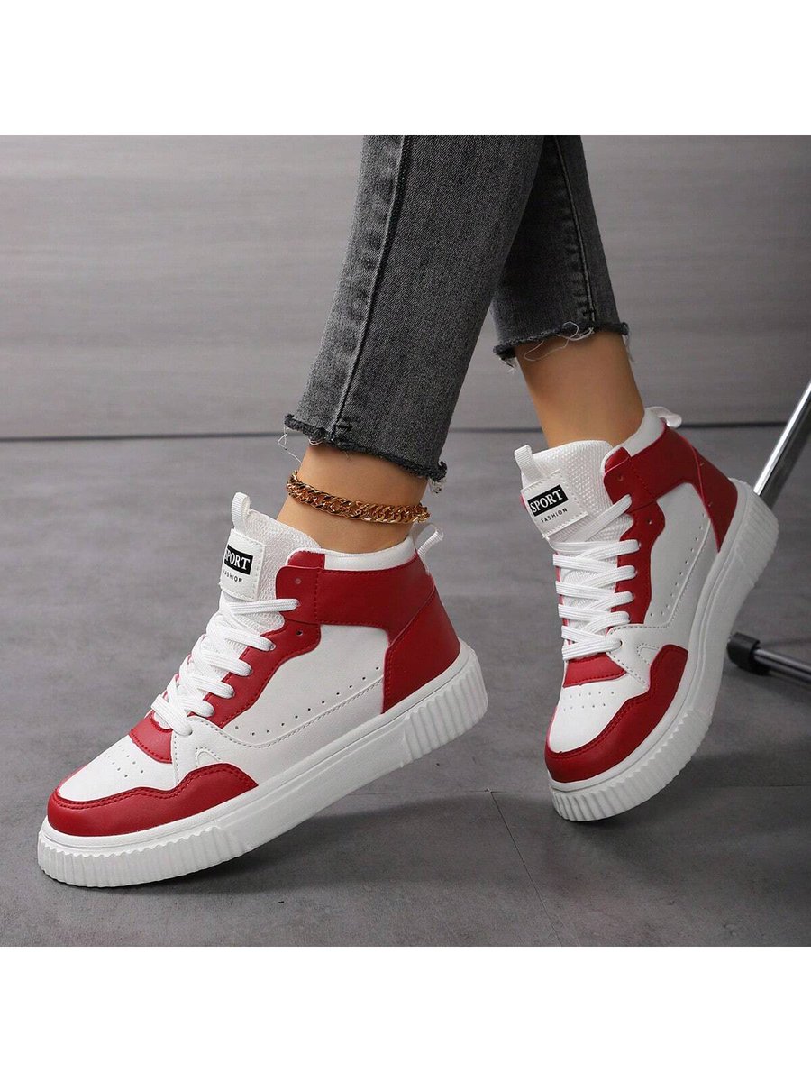 kheiJ14's tweet photo. "₱704 ONLY! Unisex mid-top sneakers – PU upper + lightweight EVA soles that won’t tire your feet 🚶 Perfect for street style or daily wear! New users get 60% OFF with code 6NKT6 🛒🔥" #unisex #fashionstyle 
🔴 https://t.co/KX7Ac6bF0k https://t.co/U5OmlqmQ3z