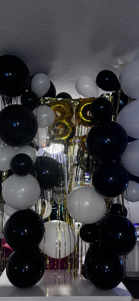 3mrandamrs's tweet image. So, I didn’t think about the part where these randomly pop and start a bark competition in my house. #teamnosleep! 
HAPPY BIRTHDAY MY LOVE 🫶🏼