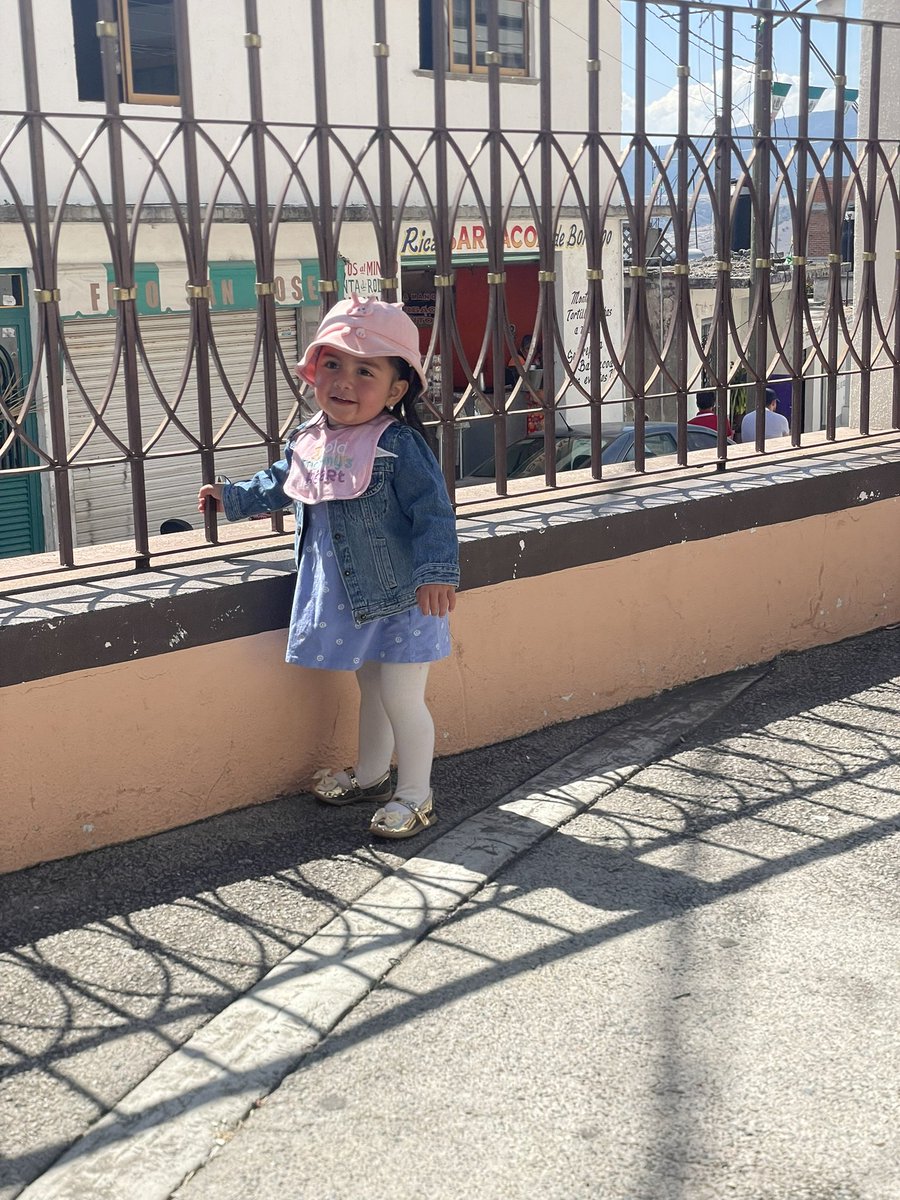 Tania_cd_'s tweet photo. ❤️ojalá sepas a qué brazos siempre correr🍎 https://t.co/g4ZtUObNF5