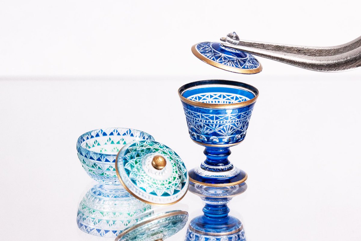 オーダー製作でお作りした作品のご紹介です キャンディポットを2つ