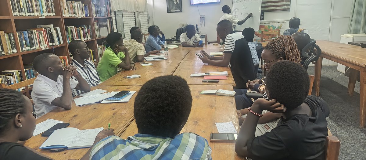 ferdinandus123's tweet photo. Best Teaching Skills @YALIRLCAlumniUg @yalidakar @YaliRDC @YALIRLCWAAccra
@radioexpressfm https://t.co/OW2AeGdEl2 https://t.co/N5QlSH8hD8