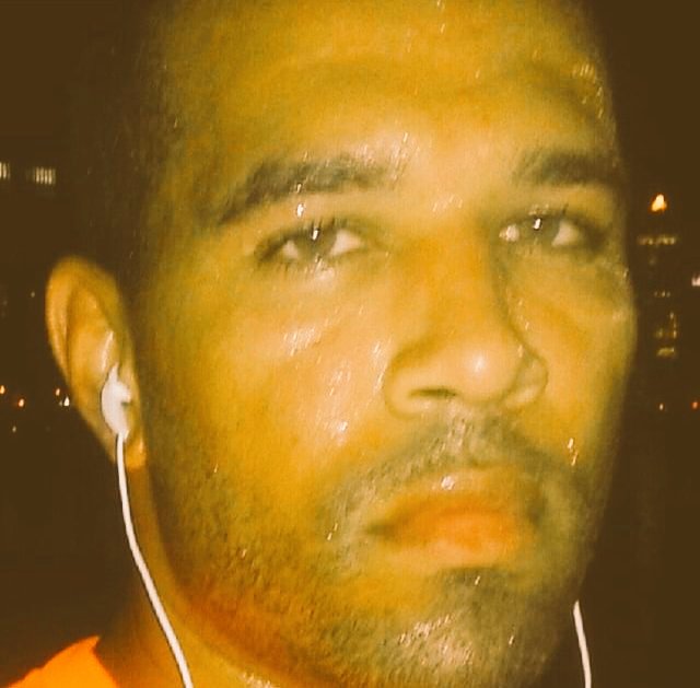 JBTVCommunity's tweet image. Edith getting her dance on at Joe's Superbowl party last night 💃