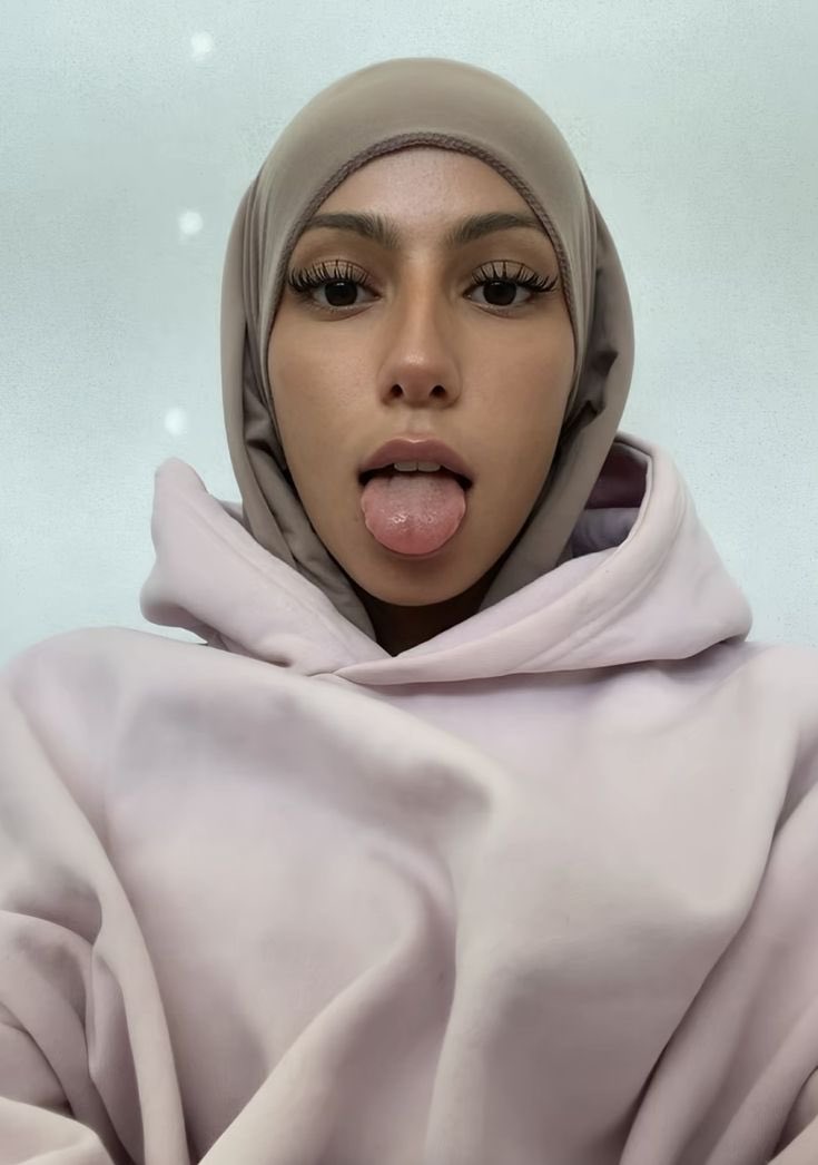 ScarfDaily's tweet image. 