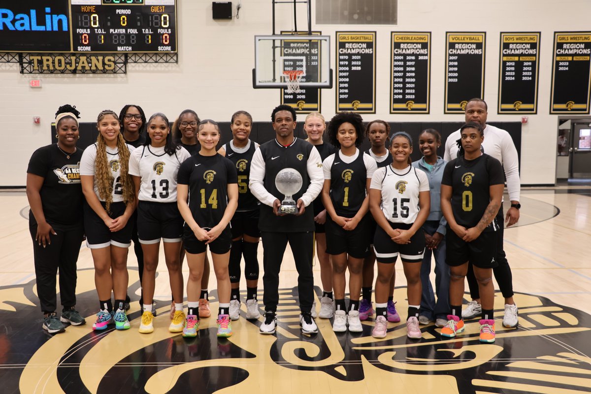 TrojanSports tweet media