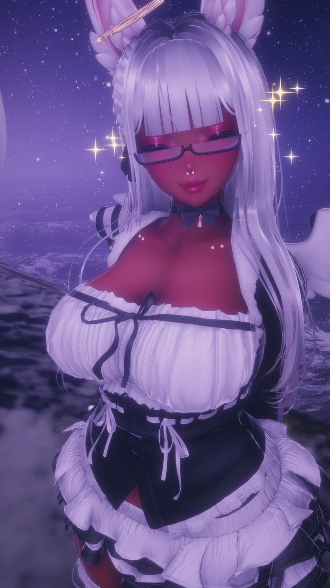 a little mischief in her eyes
#vrchat