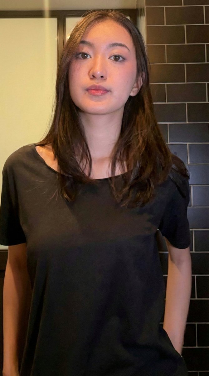 Greesella, GRWM.

Pagi-pagi udah cantik non 🥰😍