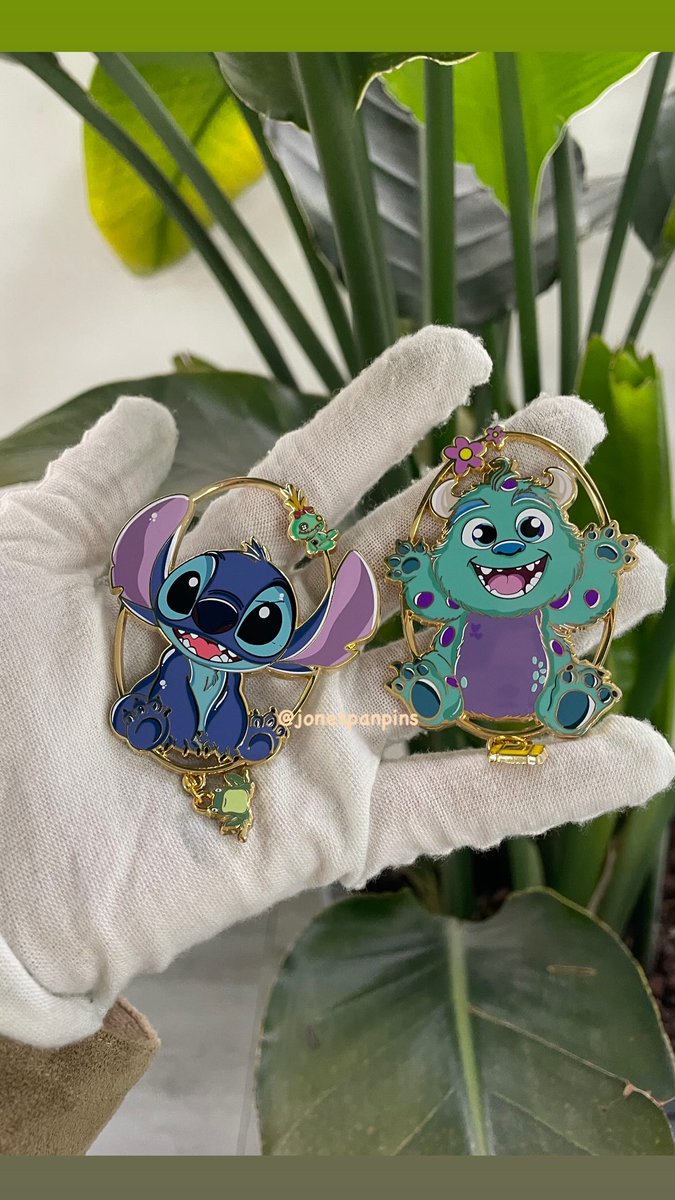 janepinmanu's tweet image. 🌷🌸If you want to customize the pin, you can contact me at any time. I will make your design into a pin!☺️ #disneypin#enamelpin #pin #pinmaker #lapelpins  #smallbusiness #pinlove#disneypintrading