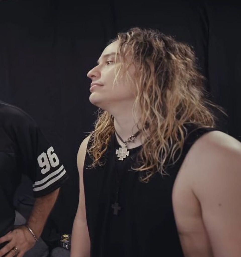 que hot los hombres grandotes y con hombres me refiero a guido armido