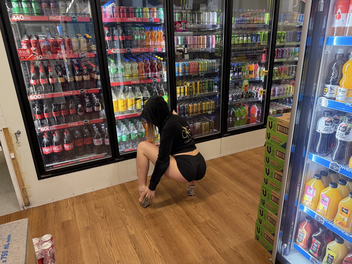 Baby Lane tweet media