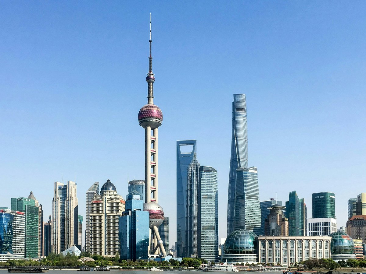 KCLalumni's tweet photo. 📢 In March, the alumni team and senior leaders from King’s are visiting Beijing and Shanghai to host two alumni receptions.

🔗 Register for Beijing on 20 March: https://t.co/eVNlFmnr23
🔗 Register for Shanghai on 22 March: https://t.co/x0wj9eKX97
#ForeverKings🦁 https://t.co/7JuMlItSWd