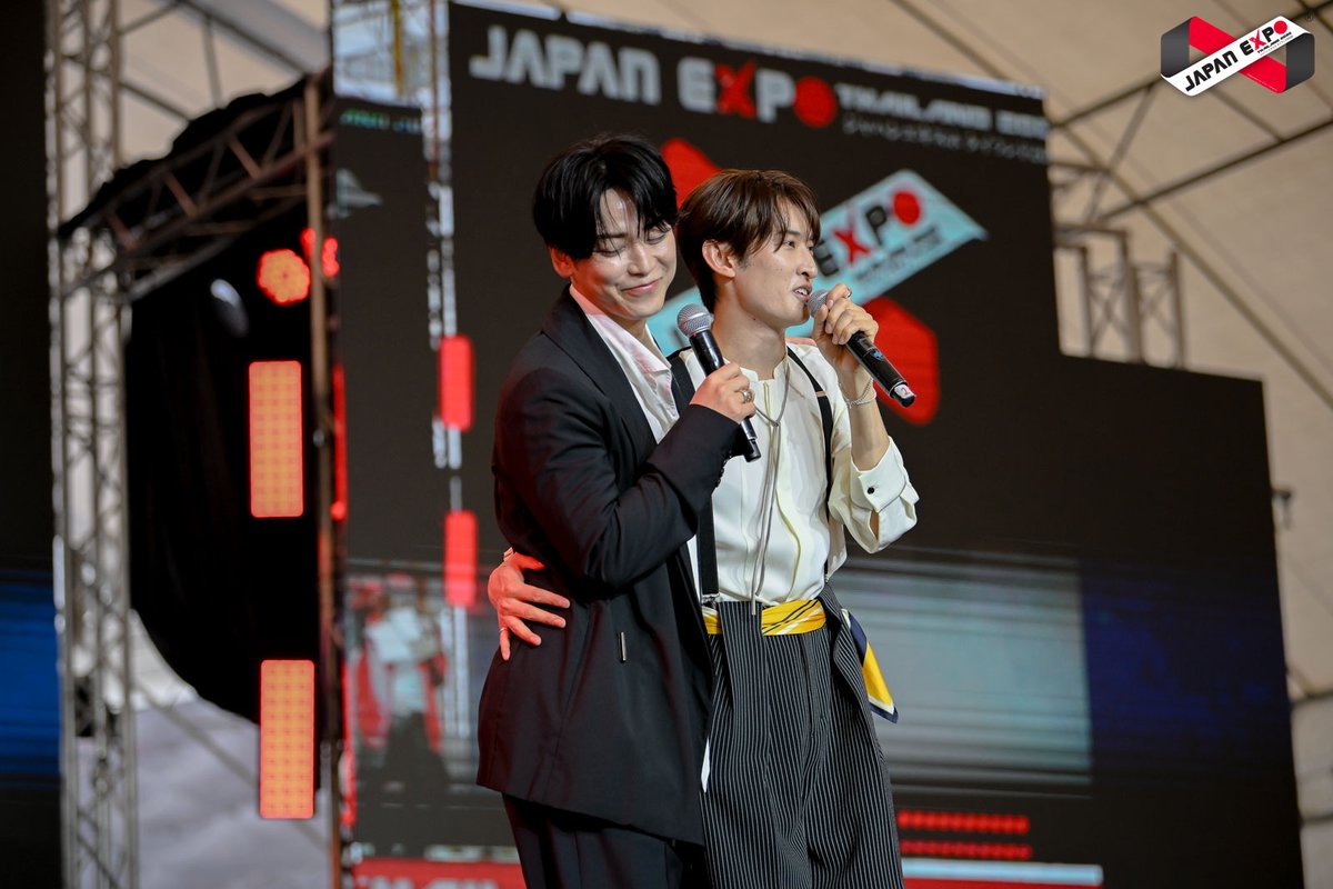 🎊㊗#SnowMan #向井康二 「THAI JAPAN RELATIONSHIP AWARD」を受賞🎊

2月6日-8日に開催されたアジア最大級のオールジャパンイベント「JAPAN EXPO THAILAND 2026」で、日タイの架け橋として貢献しているタイ人や日本人功労者に授与される「THAI JAPAN RELATIONSHIP