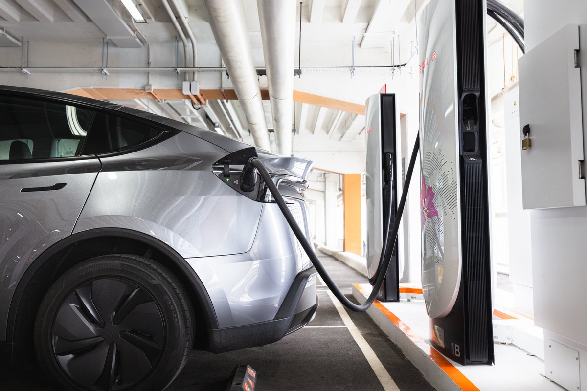 Tesla Hong Kong 香港 tweet media
